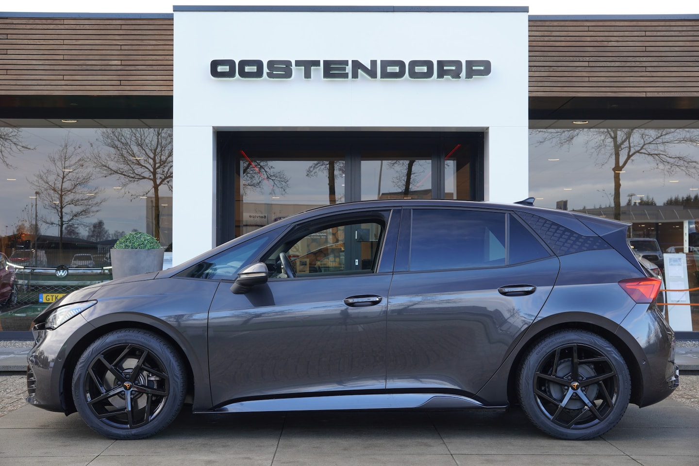 CUPRA Born - 204pk Business Plus 62 kWh|2022|Navi|PDC+Assist|Camera|Cruise+ACC|Lane Assist - AutoWereld.nl