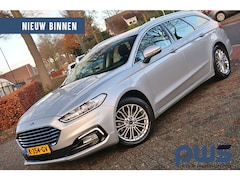 Ford Mondeo Wagon - 2.0 IVCT HEV Titanium Navi / Cruise / Clima / Carplay / PDC/ Led / St. verwar. / 1e eig /