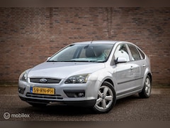 Ford Focus - 1.6-16V Ambiente | Inruil Koopje