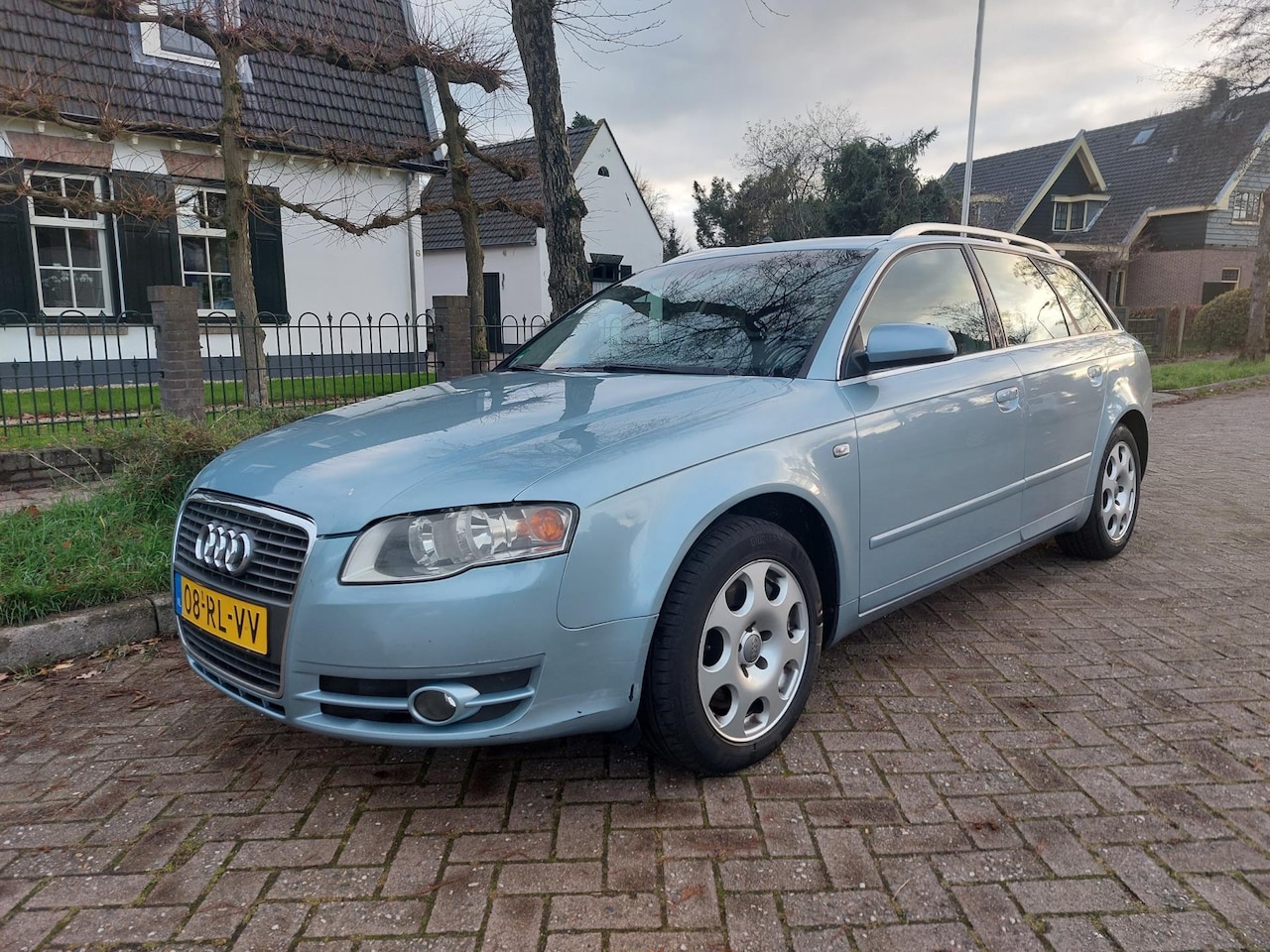 Audi A4 Avant - 2.5 TDI Pro Line 2.5 TDI Pro Line - AutoWereld.nl