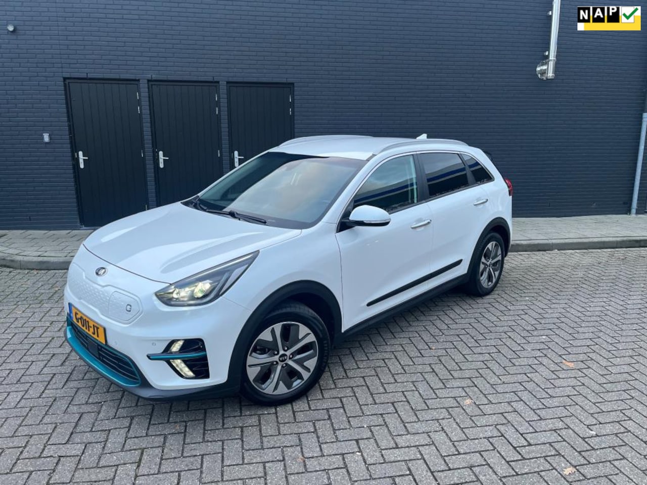 Kia e-Niro - ExecutiveLine 64 kWh ExecutiveLine 64 kWh - AutoWereld.nl