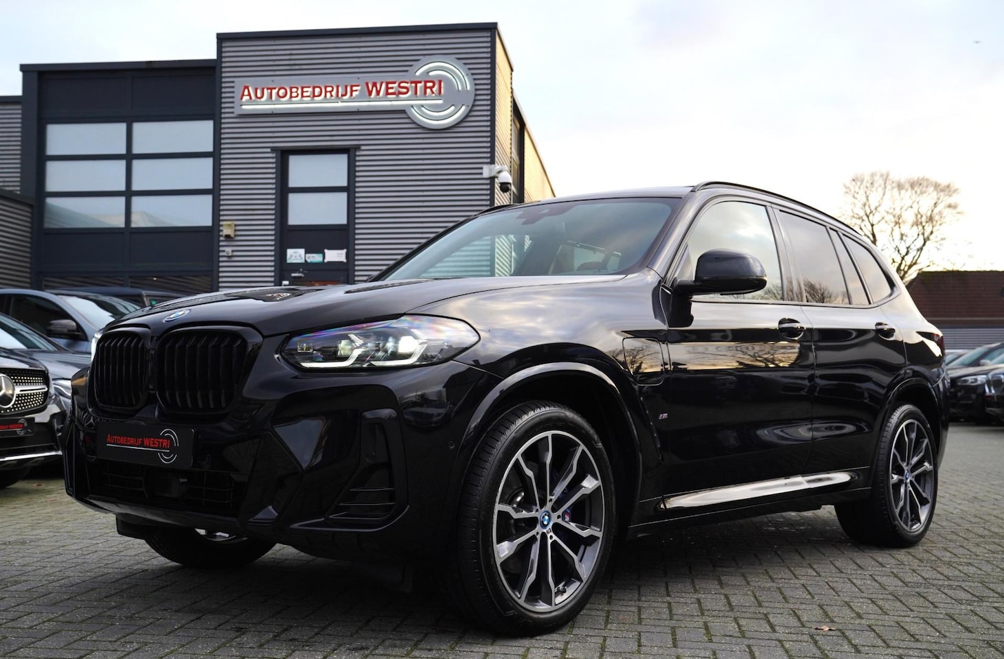 BMW X3 - XDrive30e High Executive | Panorama | X3M Stoelen | Harman Kardon | Adaptieve Cruise | LED - AutoWereld.nl