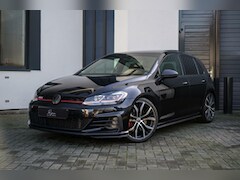 Volkswagen Golf - 2.0 TSI 245PK GTI Performance PANO / DYNAUDIO / CAMERA