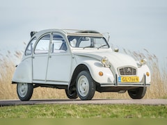 Citroën 2 CV - 6 Special