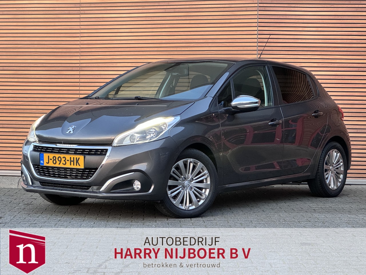 Peugeot 208 - 1.2 PureTech Active LM velgen / Cruise / Camera / Apple, Android auto - AutoWereld.nl