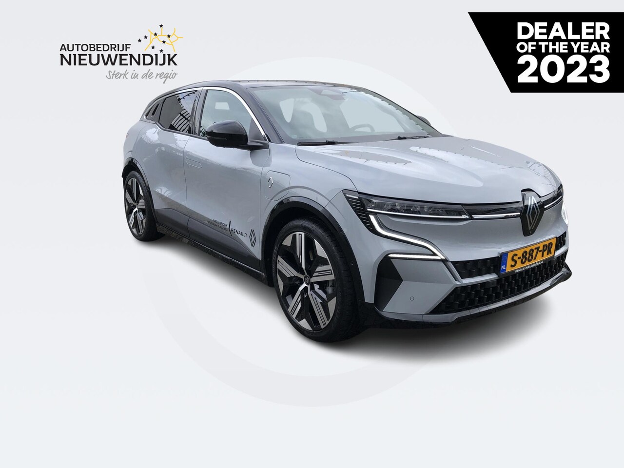 Renault Mégane E-Tech - Iconic Harman en kardon/warmte pomp/stoel en stuurverwarming/parkeersenoren en camera/Leer - AutoWereld.nl