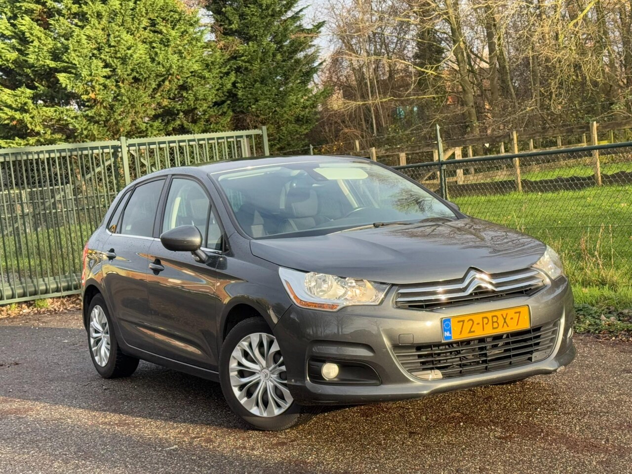 Citroën C4 - 1.6 VTi Tendance /Trekhaak/Airco/ - AutoWereld.nl