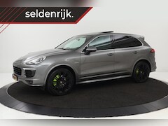 Porsche Cayenne - 3.0 S E-Hybrid | Panoramadak | Adaptive cruise | Leder | Stoel & stuurverwarming | Navigat