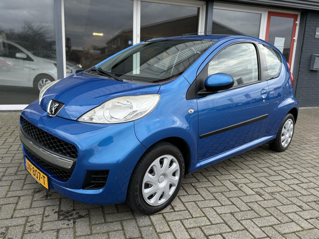 Peugeot 107 - 1.0-12V Sublime 1.0-12V Sublime - AutoWereld.nl