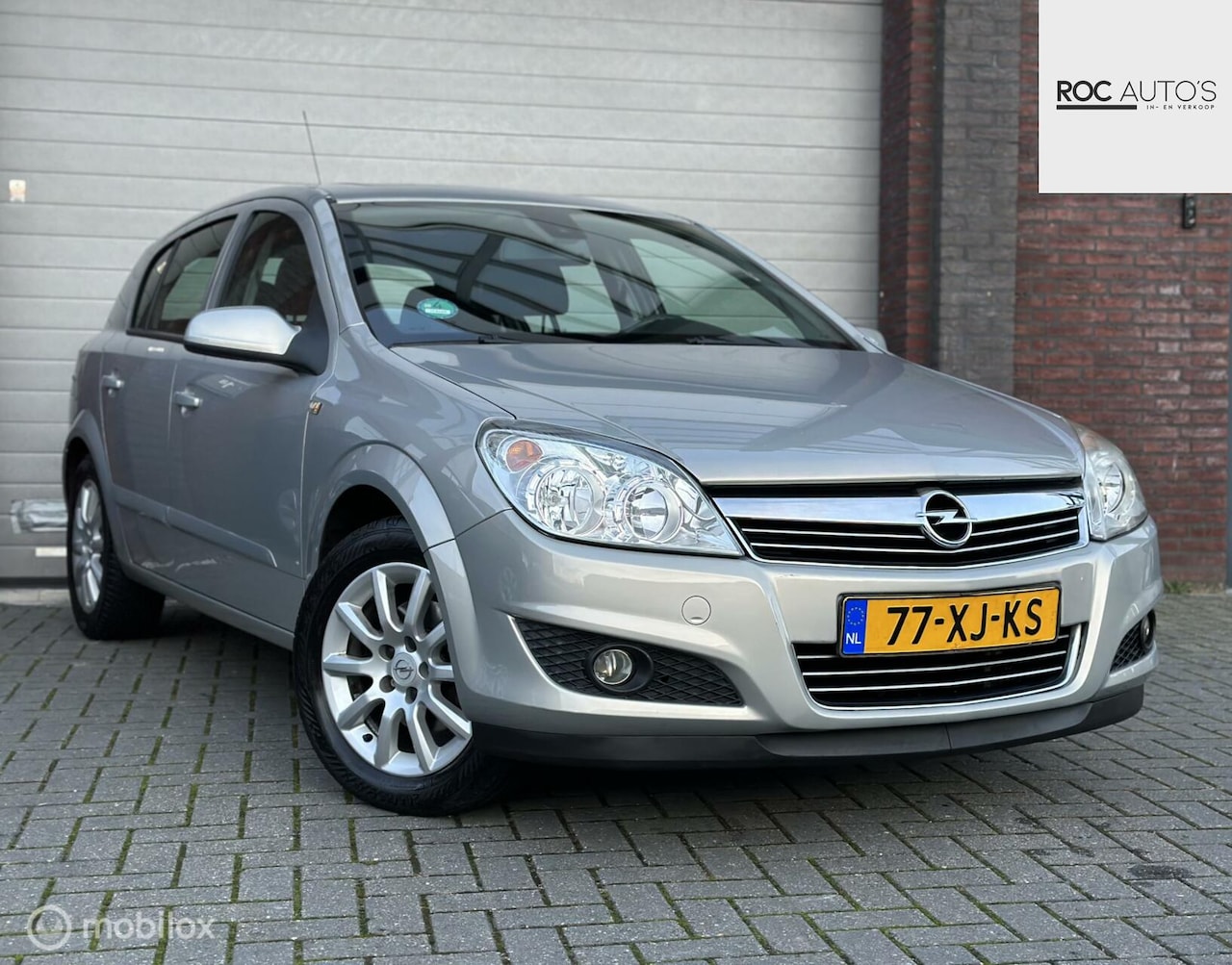 Opel Astra - 1.8 Executive | Panorama | Airco | Automaat - AutoWereld.nl