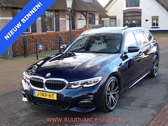 BMW 3-serie Touring - 320D M-PAKKET PANODAK/HEADUP/19''/SPORTLEER/CAMERA