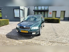 Skoda Octavia Combi - 2.0 FSI Elegance Bj 2007