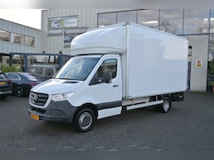 Mercedes-Benz Sprinter - 516 CDI Bakwagen met Dhollandia klep MBUX met navigatie, Gesloten laadbak met laadklep