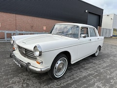 Peugeot 404 - XC7 AUTOMAAT