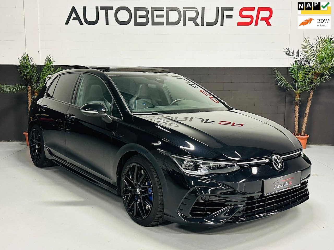 Volkswagen Golf - 2.0 TSI R 4Motion Panorama! IQ-Lights! Akrapovic! Nurnburgring! Leder bekleding! Vol! - AutoWereld.nl