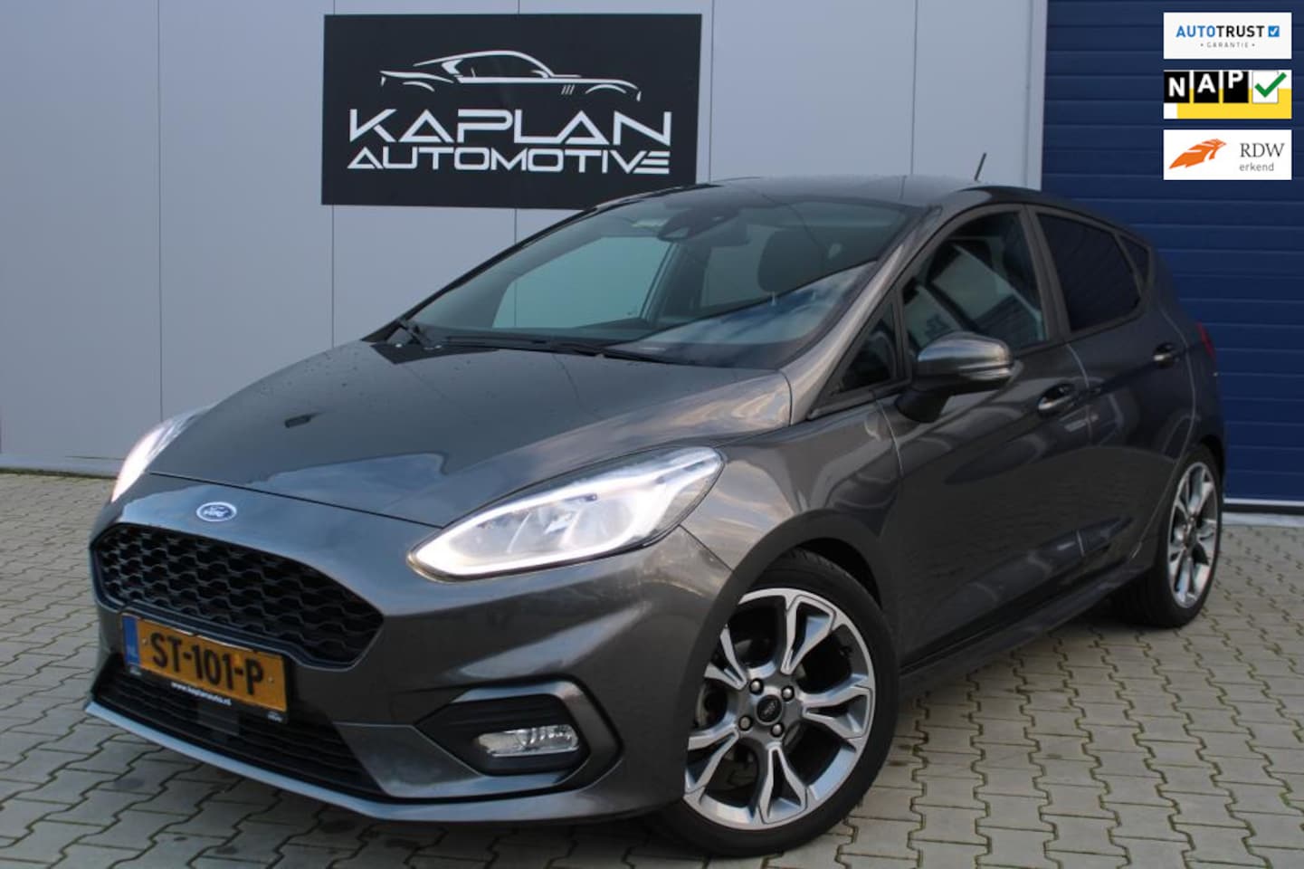 Ford Fiesta - 1.0 EcoBoost ST-Line Navi NAP Parkeersensoren - AutoWereld.nl