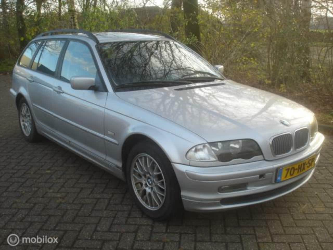 BMW 3-serie Touring - 320d Executive Airco Climatronic Cruise - AutoWereld.nl