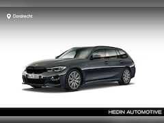 BMW 3-serie Touring - 318i M-Sport | Panorama | Harman Kardon | Leder | Individual