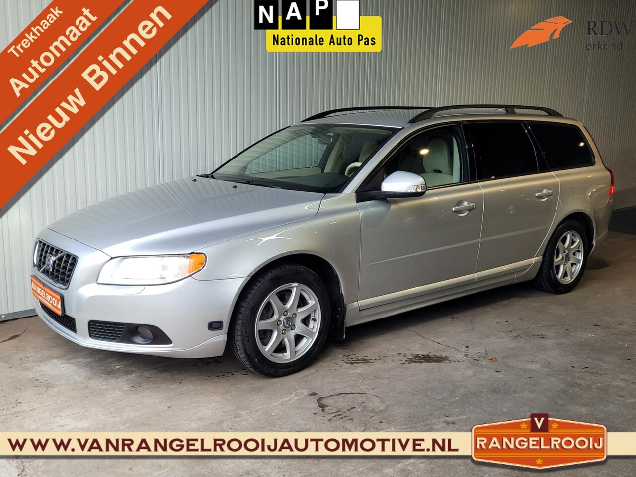 Volvo V70 - 2.5FT Summum 2.5FT Summum, trekhaak, clima, cruise, xenon, stoelverw. - AutoWereld.nl