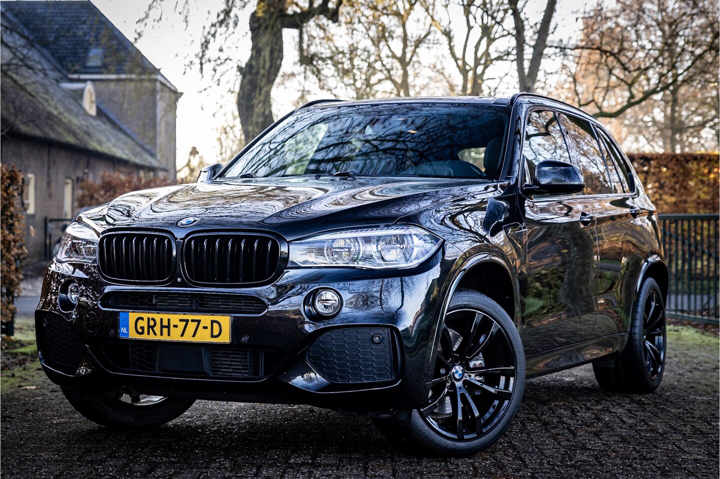 BMW X5 - xDrive40e M Sport Adaptive Cruise 20" HUD Panorama - AutoWereld.nl