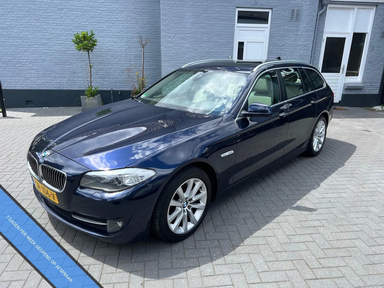 BMW 5-serie Touring - 535xi | LEER | PANO | CAMERA | XENON | MEMORY | - AutoWereld.nl