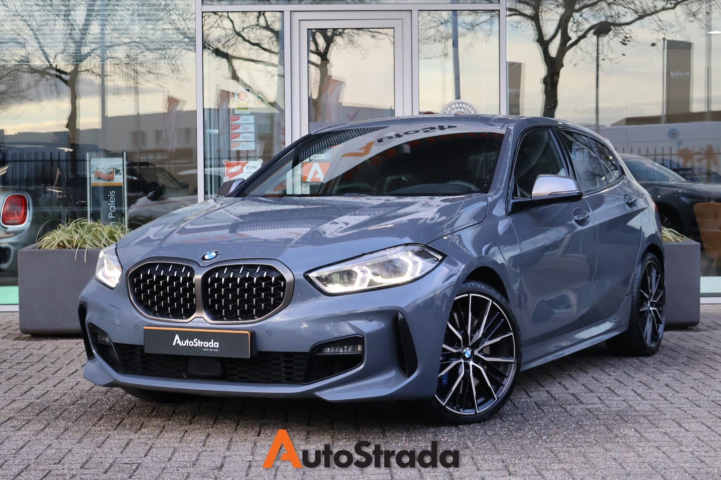 BMW 1-serie - (f40) 118i M-SPORT 140pk I 1e eigenaar I Stoelverwarming I Kuipstoelen I Camera - AutoWereld.nl