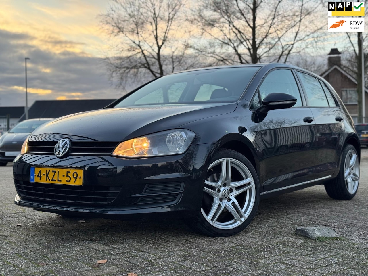 Volkswagen Golf - 1.2 TSI Trendline 5DRS CRUISE CTRL NAVIGATIE - AutoWereld.nl