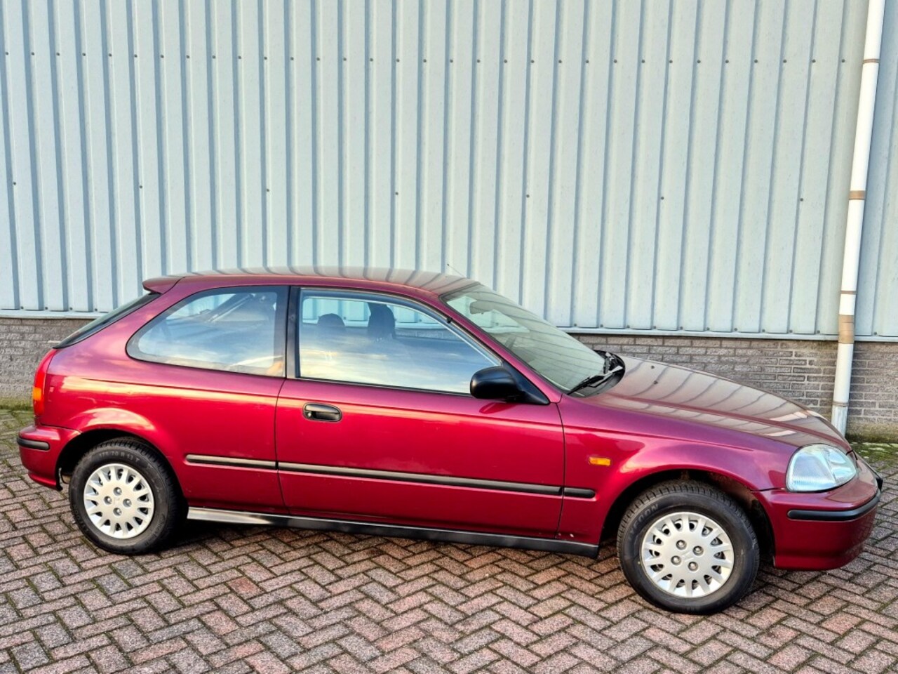 Honda Civic - 1.4i S Automaat ORIGINEEL met COMPLETE Historie - AutoWereld.nl