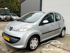 Peugeot 107 - 1.0 1eig Airco 5 drs