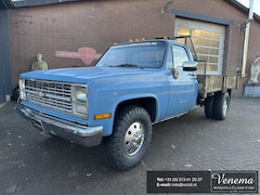 Chevrolet C30 - Flatbed Dually Stake Truck