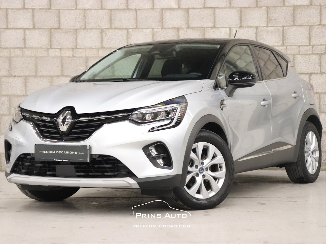 Renault Captur - 1.6 E-Tech Plug-in Hybrid 160 Intens |CARPLAY|CAMERA|CRUISE|CLIMA - AutoWereld.nl