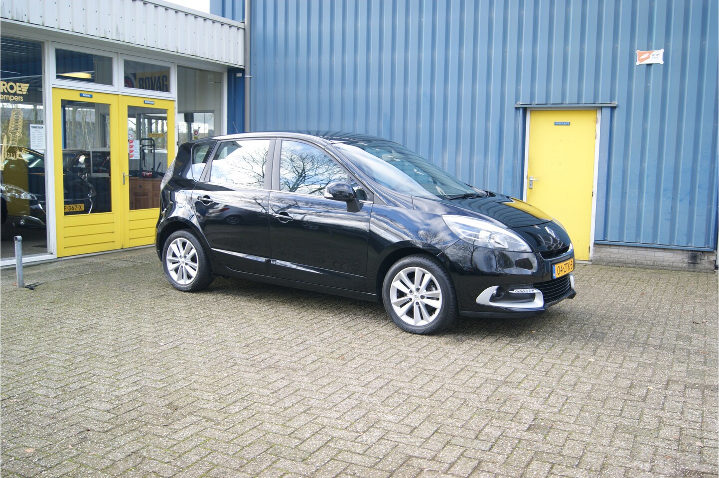 Renault Scénic - 1.2 TCe Collection 1.2 TCe Collection, Airco, Navi, Trekhaak, MOOI!!!! - AutoWereld.nl