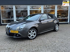 Alfa Romeo Giulietta - 1.4 T Sprint | Navi | Clima | Cruise | PDC |