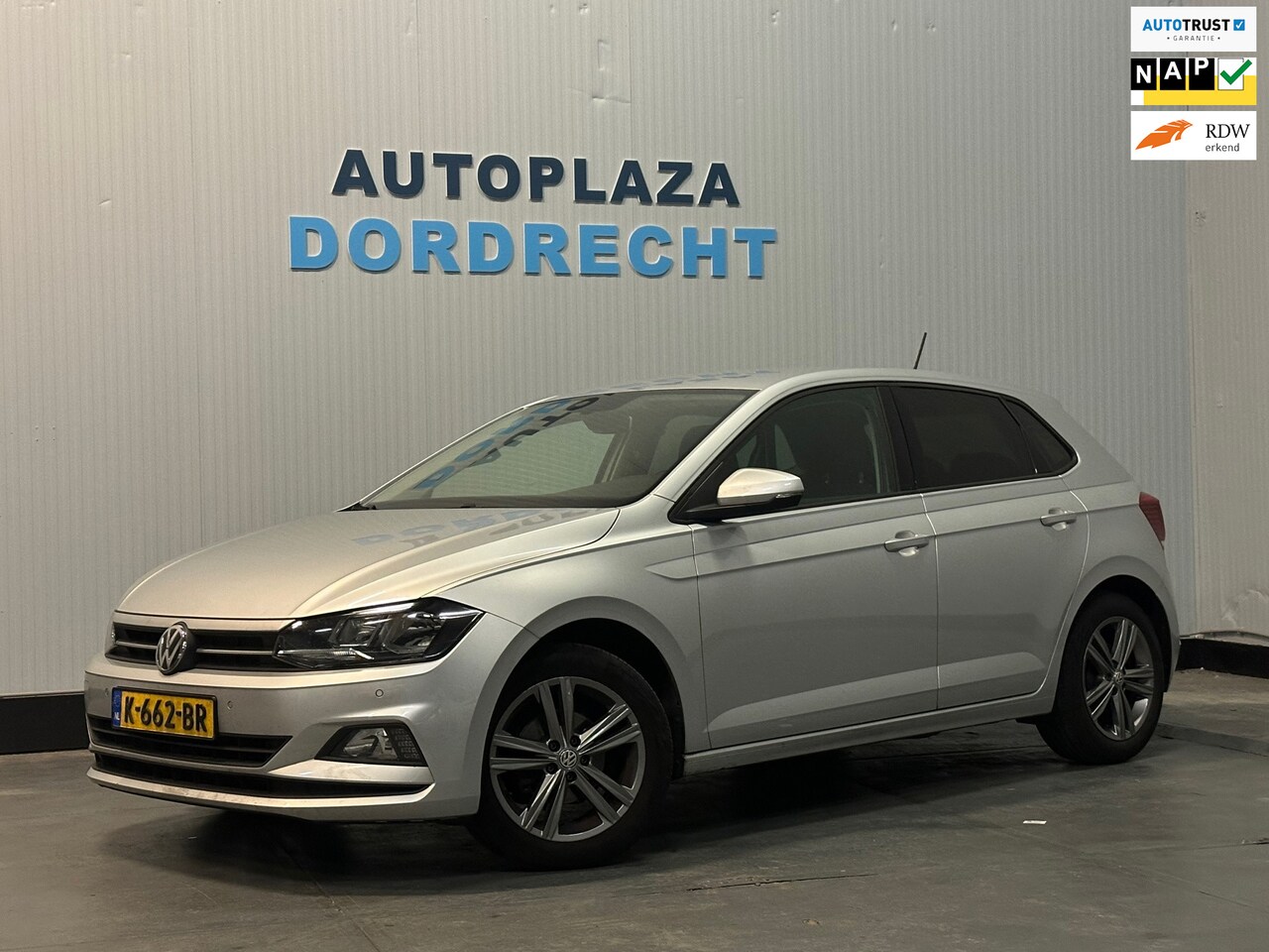 Volkswagen Polo - 1.0 TSI Comfortline ECC /ACC /NAVI - AutoWereld.nl