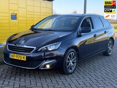 Peugeot 308 SW - 1.2 PureTech ALLURE Xenon Led Navi D-riem v.v