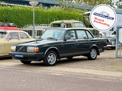 Volvo 240 - 2.3 DL Turbo velgen, trekhaak, handbak, nette staat