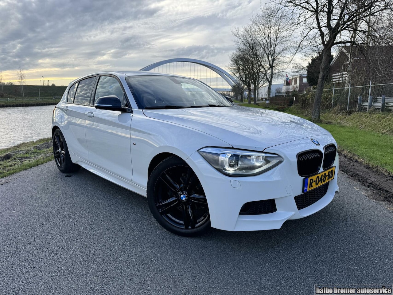 BMW 1-serie - 116i M Sport Edition High Executive |Alcantara - AutoWereld.nl