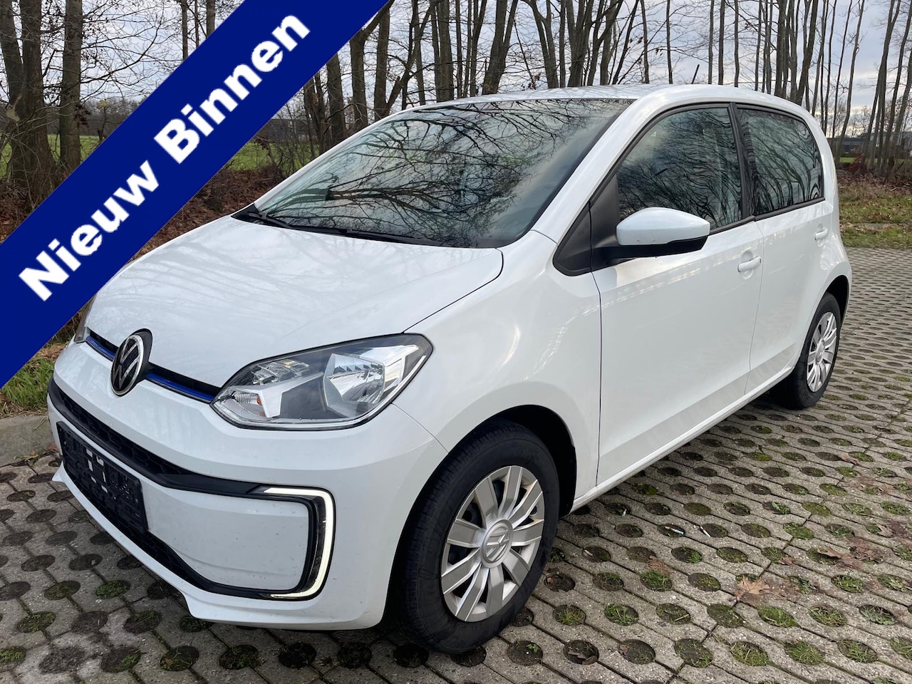 Volkswagen e-Up! - e-up! | DAB | (bj 2021) WLTP Km 45.000 actieradius 260 kilometer subsidie - AutoWereld.nl