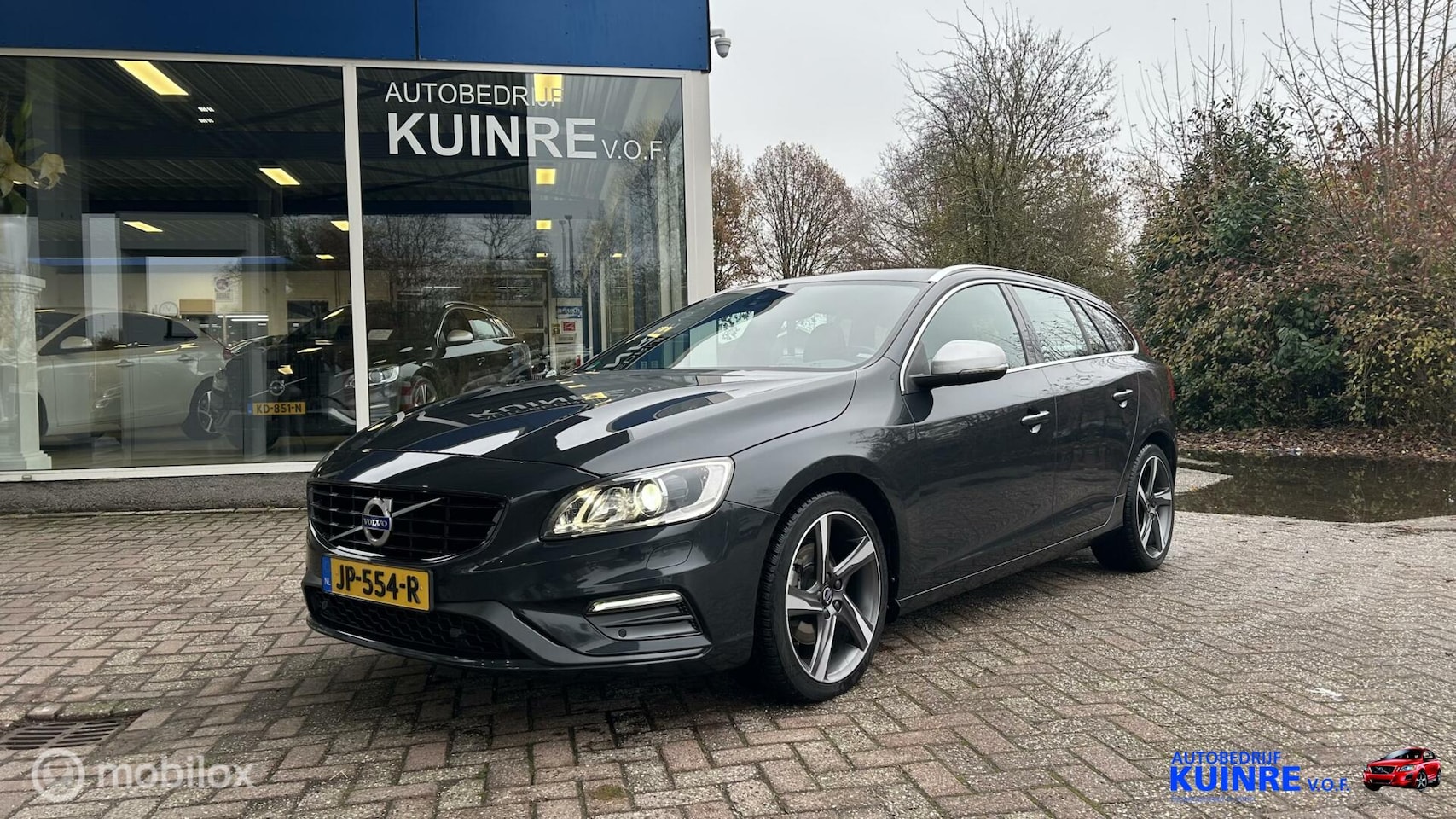 Volvo V60 - 2.0 T3 R-Design 2.0 T3 R-Design - AutoWereld.nl