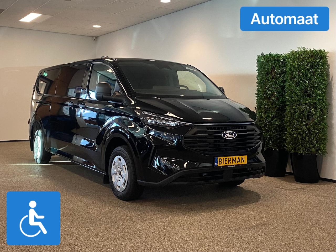 Ford Transit Custom - L2H1 Rolstoelbus Automaat - Platform - AutoWereld.nl