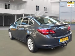 Opel Astra - 1.4 Turbo Cosmo EXPORT