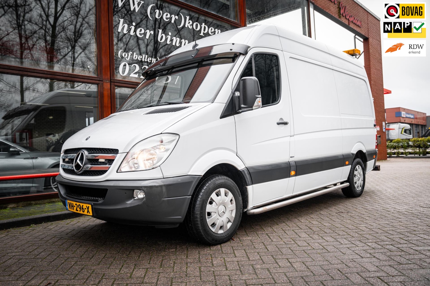 Mercedes-Benz Sprinter - 313 2.2 CDI L2 H2 | Automaat | Trekhaak | Cruise control | Airco | Veiligheidsverlichting - AutoWereld.nl