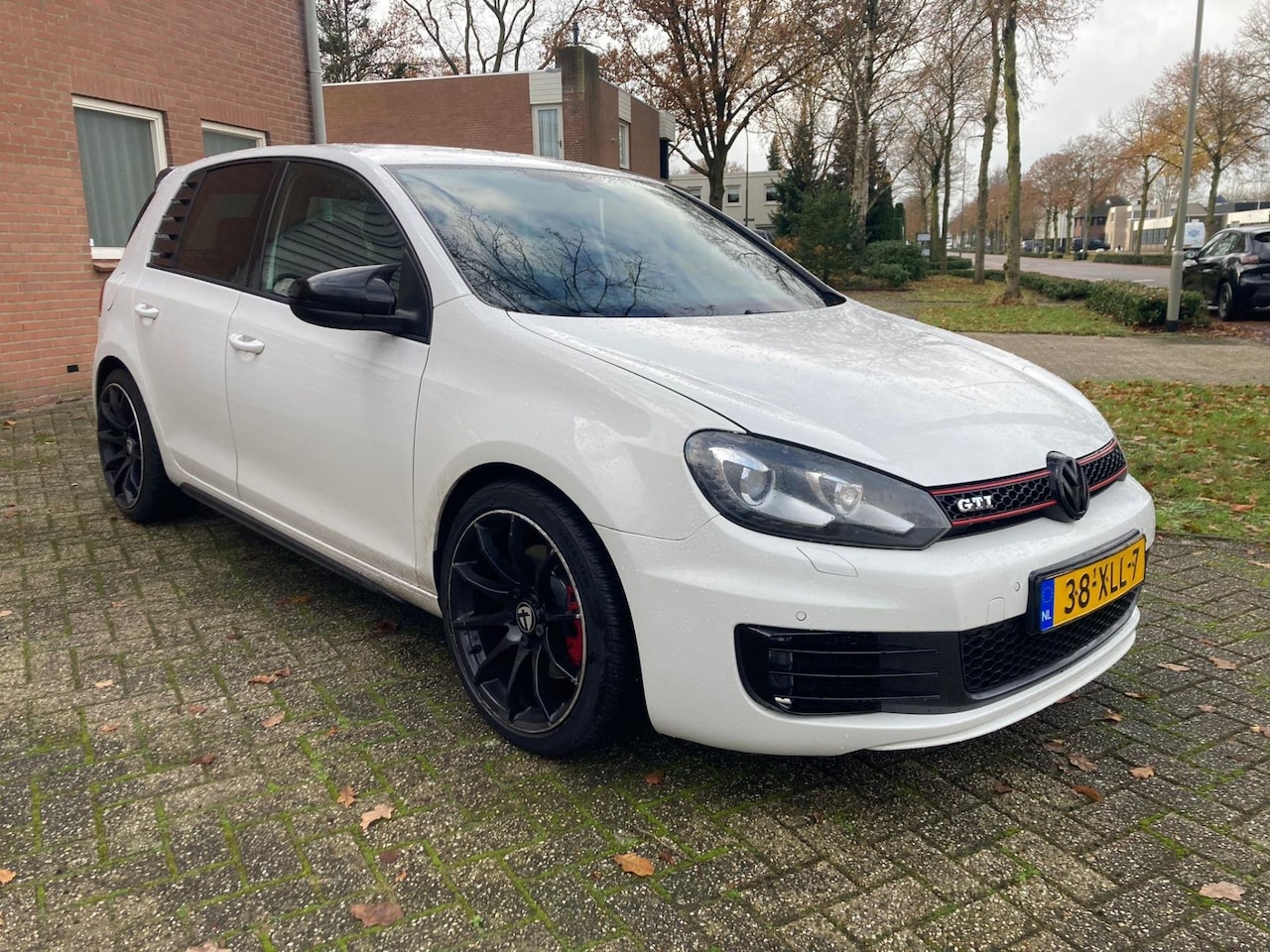 Volkswagen Golf - 2.0 GTI Edition 2.0 GTI Edition - AutoWereld.nl