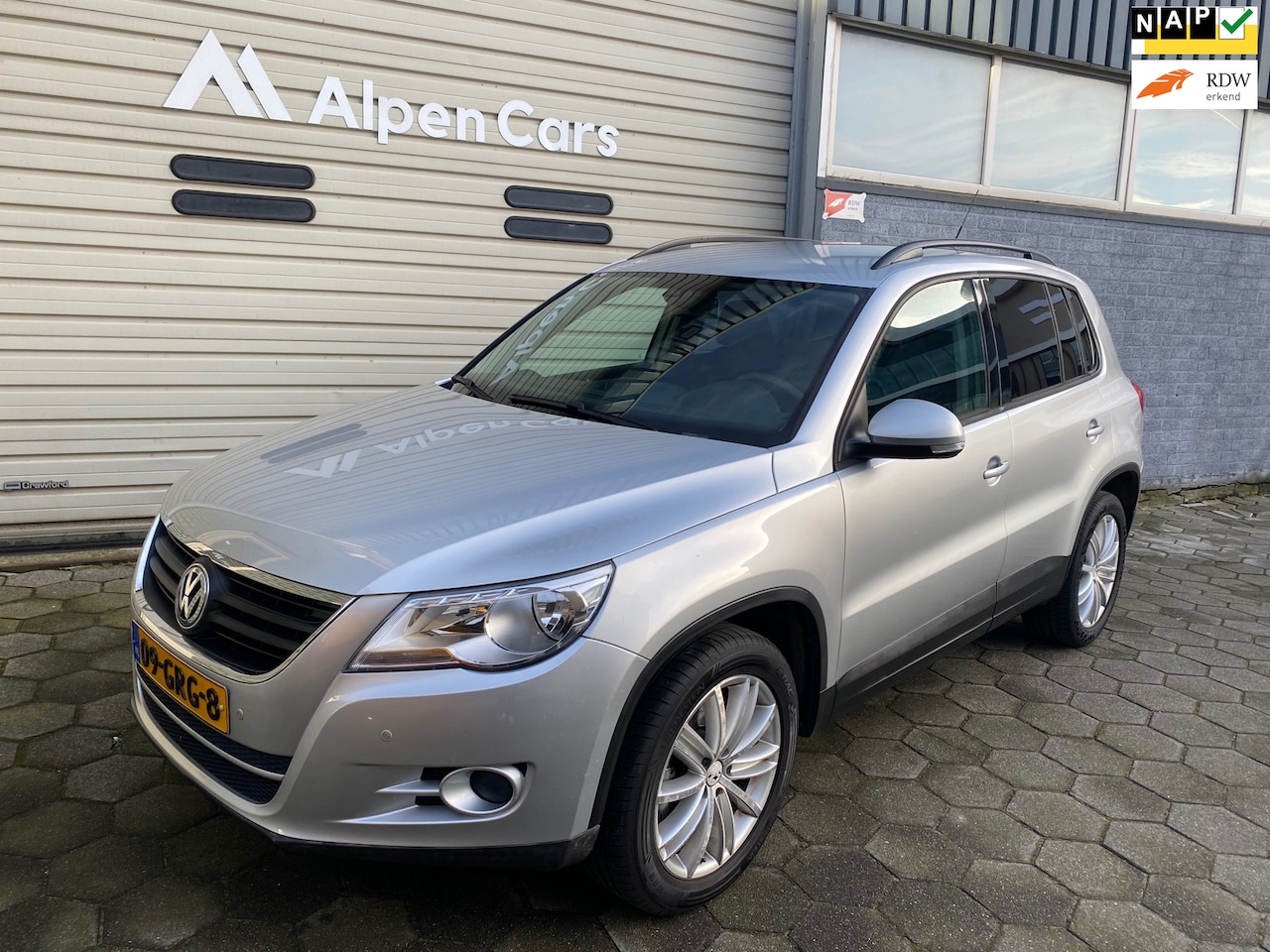 Volkswagen Tiguan - 1.4 TSI Comfort&Design 4Motion AC / Cruise Controle / Trekhaak - AutoWereld.nl