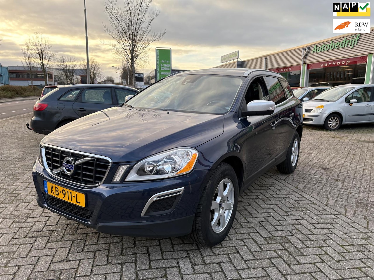 Volvo XC60 - 2.0 D3 Summum|Dealer onderhouden| - AutoWereld.nl