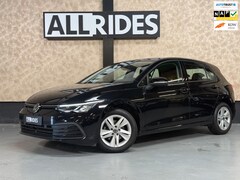 Volkswagen Golf - 1.5 TSI Life | PDC | Sfeerverlichting | Stoel-/stuurverwarming | Carplay | ACC