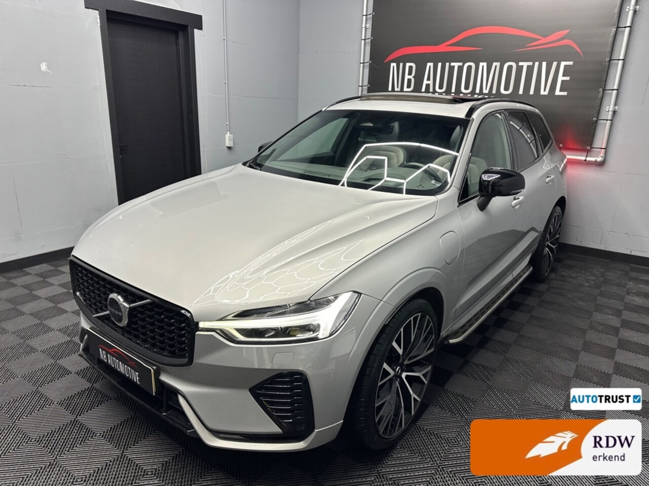 Volvo XC60 - 2.0 Recharge T6 AWD Inscription Exclusive 2.0 Recharge T6 AWD Inscription Exclusive - AutoWereld.nl