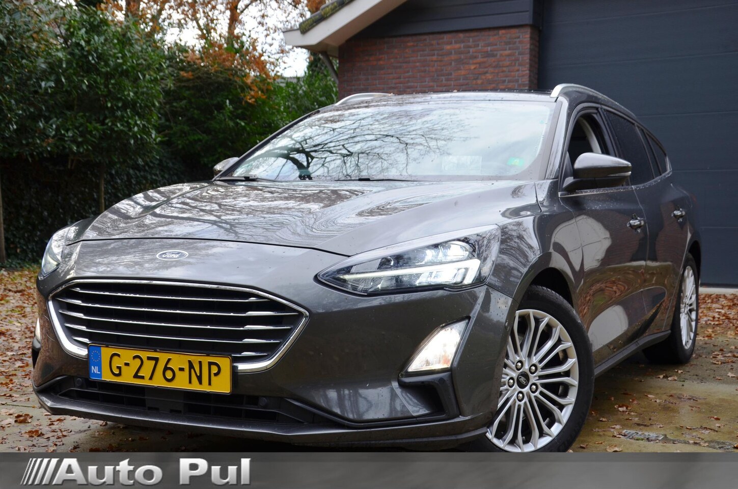 Ford Focus Wagon - 1.5 EcoBoost Titanium Business Navi/Pdc/Ecc/Matrixverlichting/Panoramadak/achteruitrijcame - AutoWereld.nl