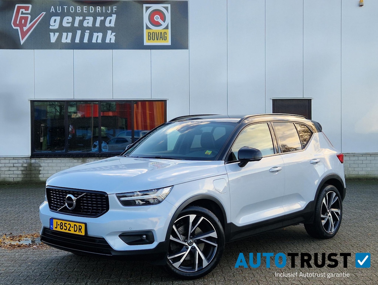 Volvo XC40 - T5 Recharge R-Design 262pk H/K AUDIO CAMERA - AutoWereld.nl