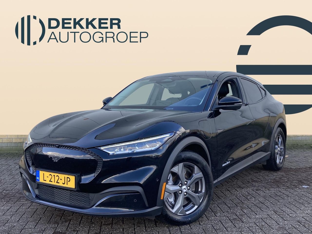 Ford Mustang Mach-E - RWD 75 kWh standard Range - AutoWereld.nl